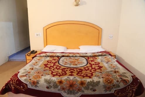 Hotel Sourabh, Manali 2